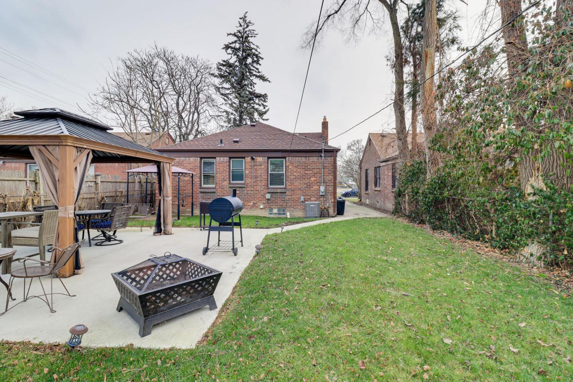 Family-Friendly Detroit Home 12 Mi To Downtown! Εξωτερικό φωτογραφία
